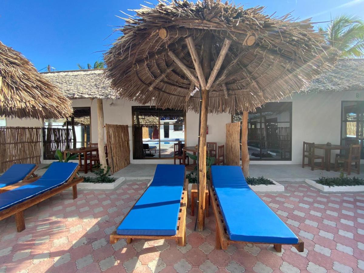 Amani Hotel باجي المظهر الخارجي الصورة